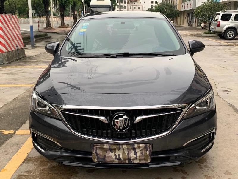 广州18年别克威朗1