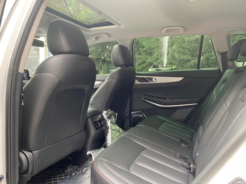 成都19年长安汽车长安CS753