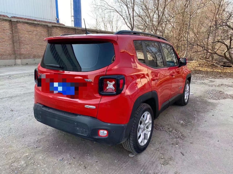 保定17年Jeep自由侠3