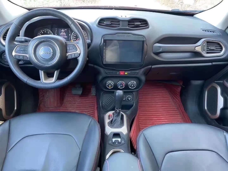 保定17年Jeep自由侠2