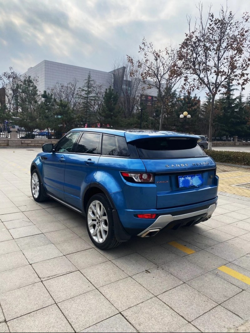 烟台14年路虎极光5