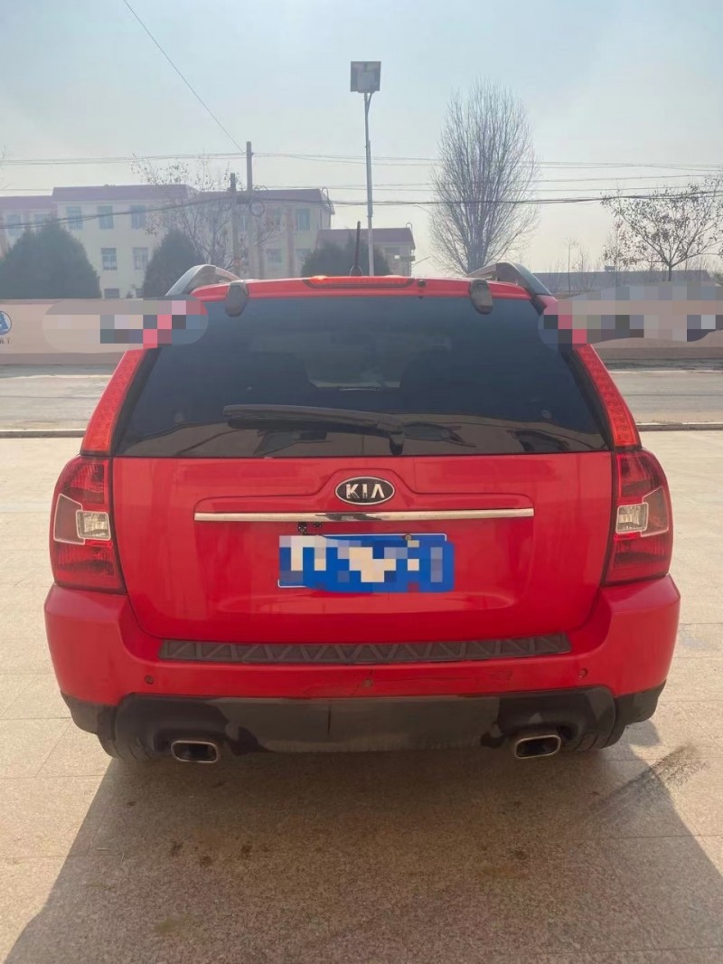 青岛10年起亚狮跑9