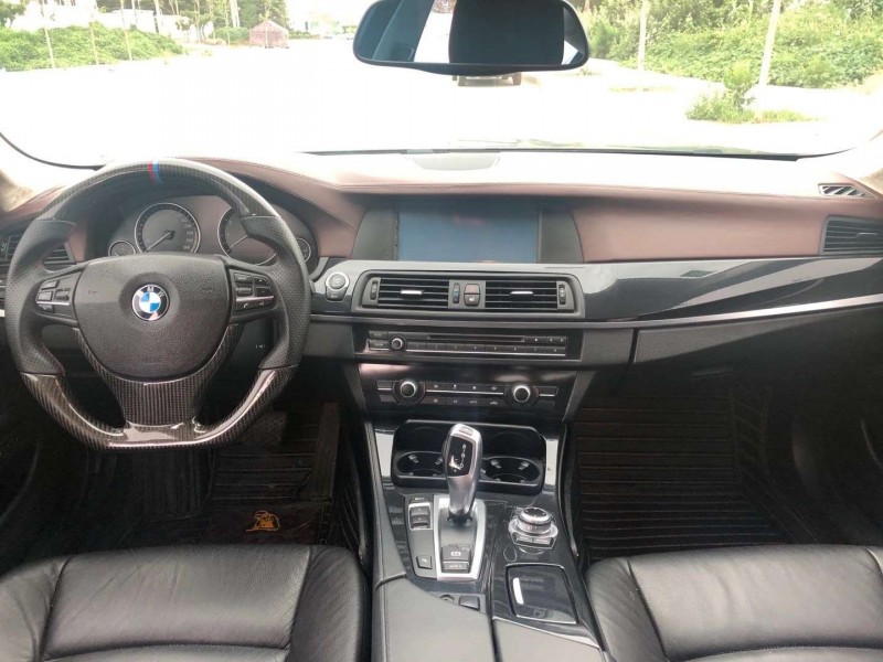 济南13年宝马5系3