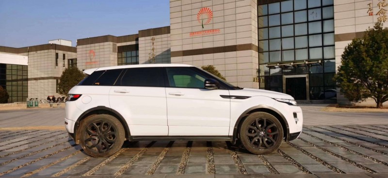 济南12年路虎极光6