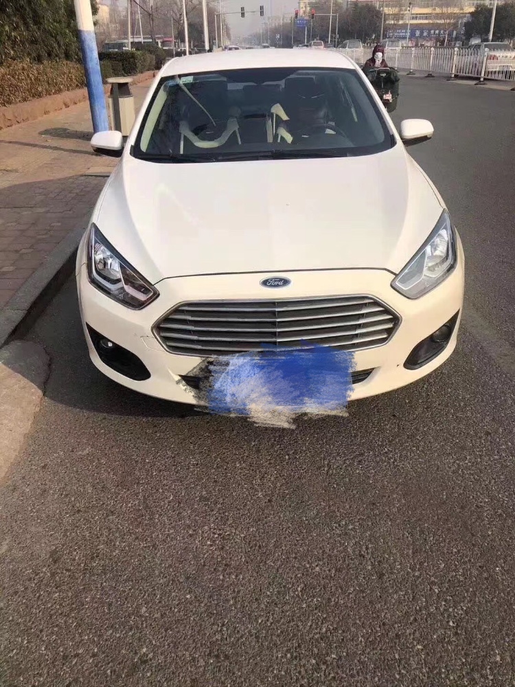 济南16年福特福睿斯4