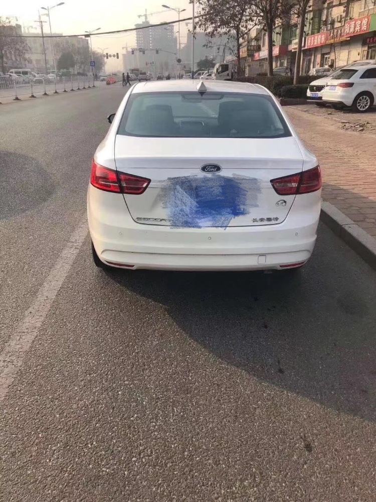 济南16年福特福睿斯3