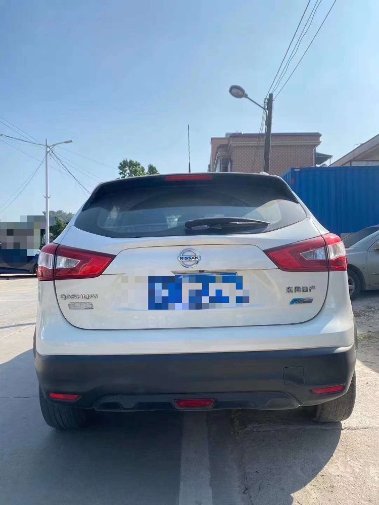 广州15年日产逍客4