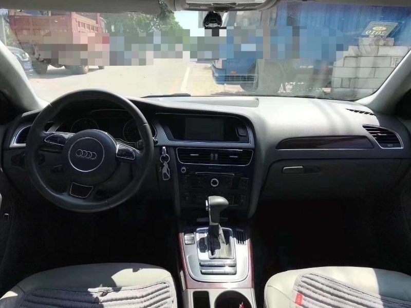 广州13年奥迪A4L5