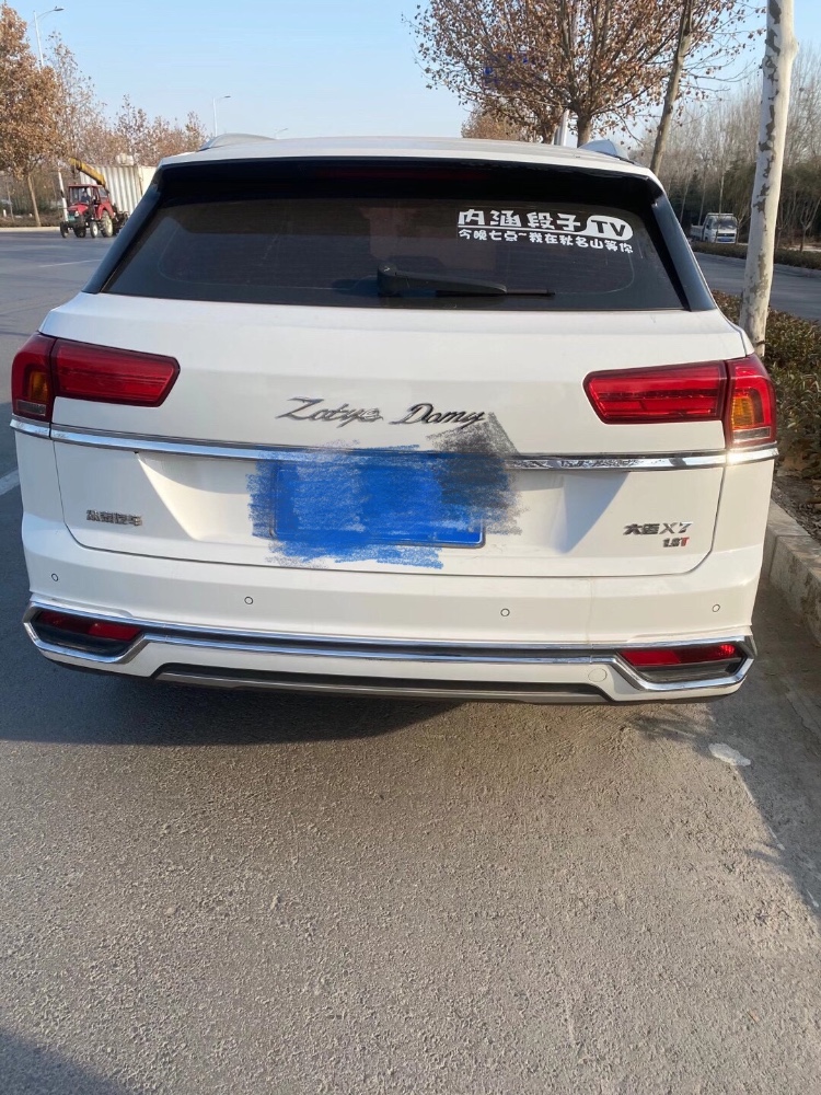 济南17年众泰大迈X74