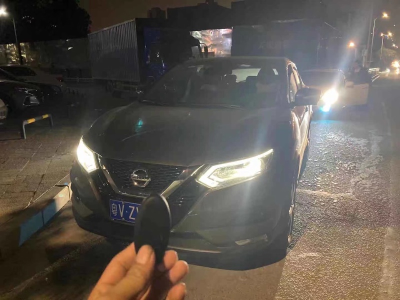 广州20年日产逍客1