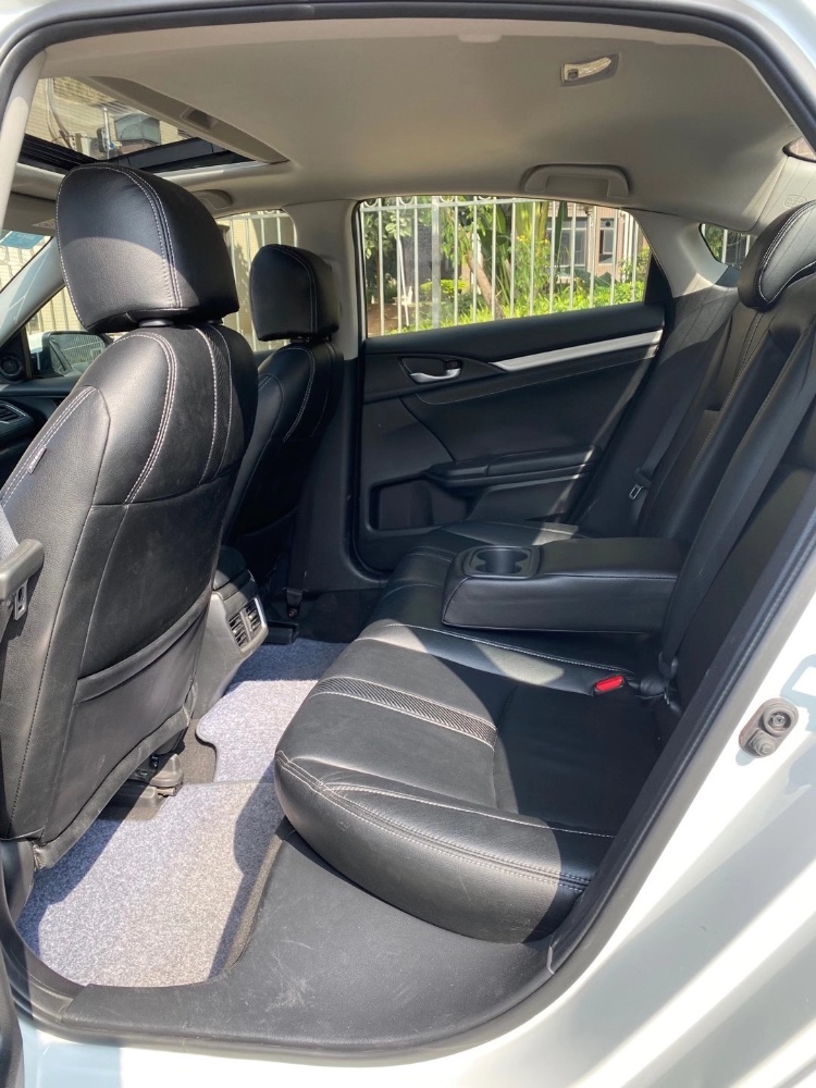 中山17年本田思域6