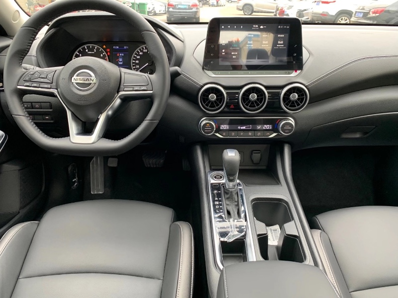 中山20年日产轩逸3