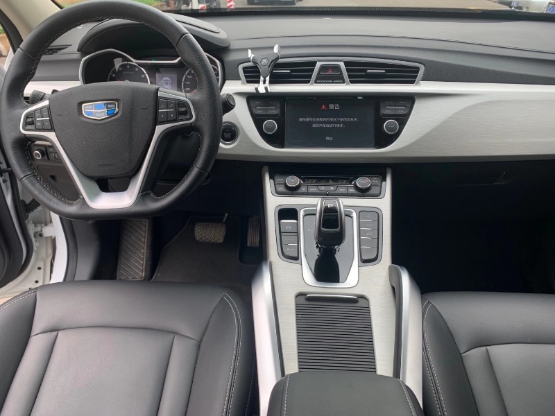 中山19年吉利博越6