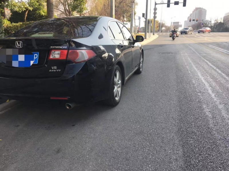 盐城11年本田思铂睿6