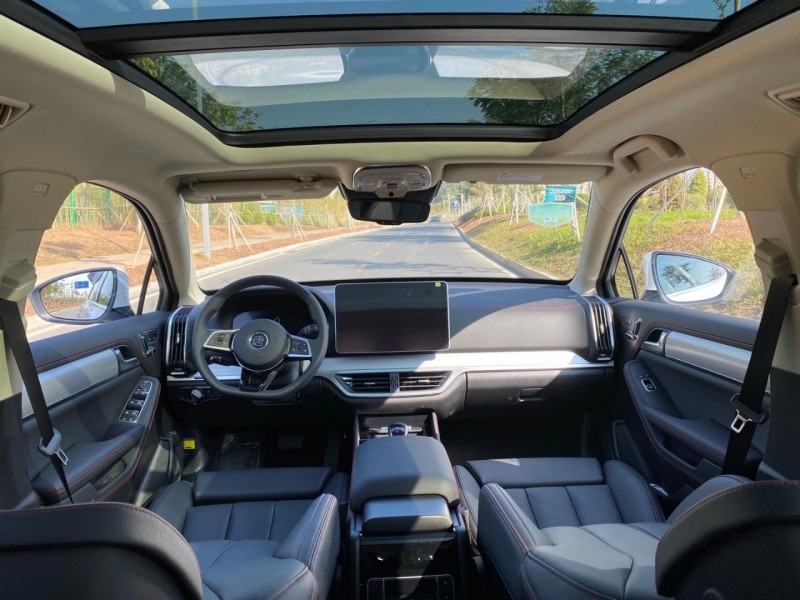 东莞19年比亚迪唐7