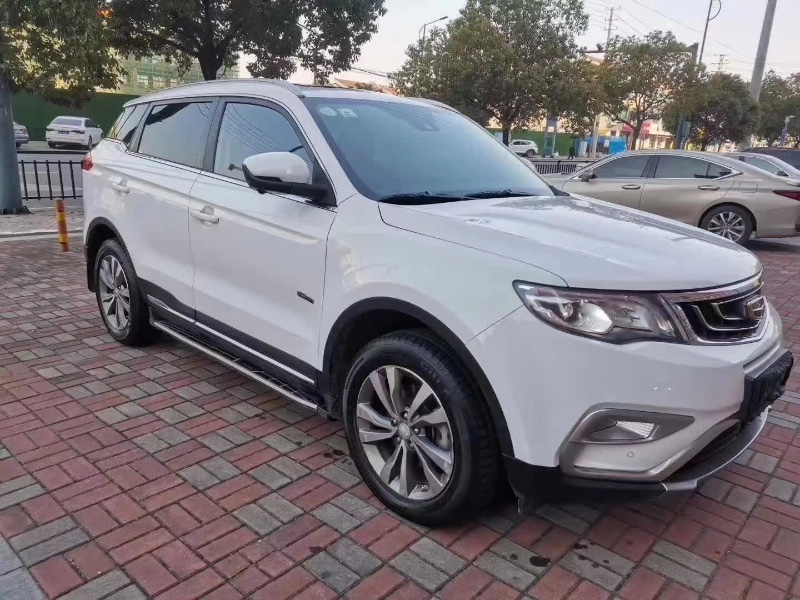 盐城16年吉利博越8