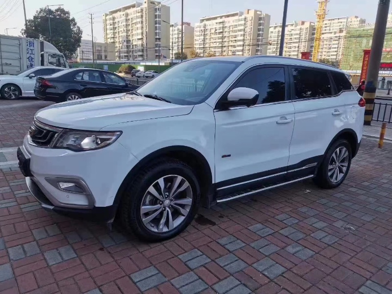 盐城16年吉利博越9