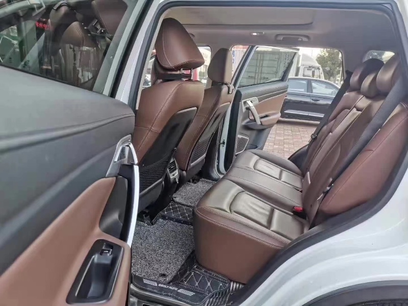 盐城16年吉利博越4