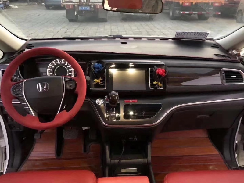 临沂18年本田艾力绅3