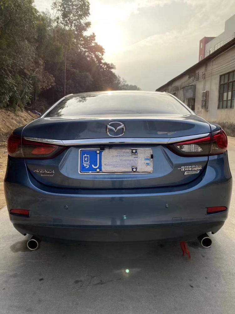 江门18年马自达阿特兹1