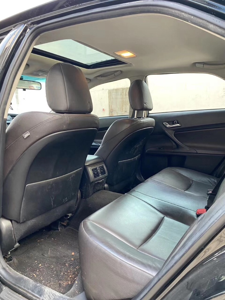 江门14年丰田锐志2