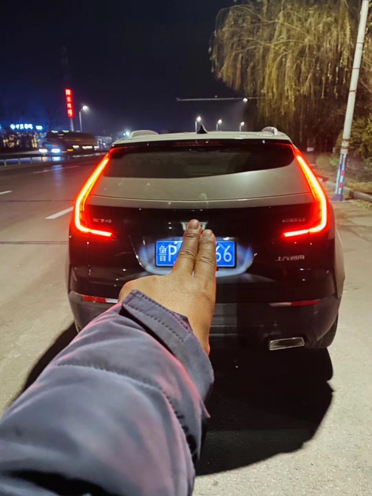 济南20年凯迪拉克XT44