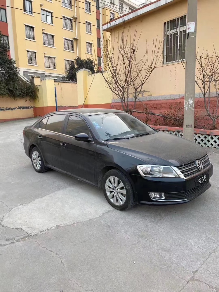 济南15年大众朗逸2