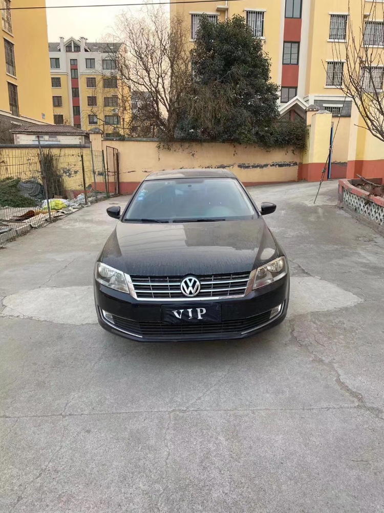 济南15年大众朗逸1