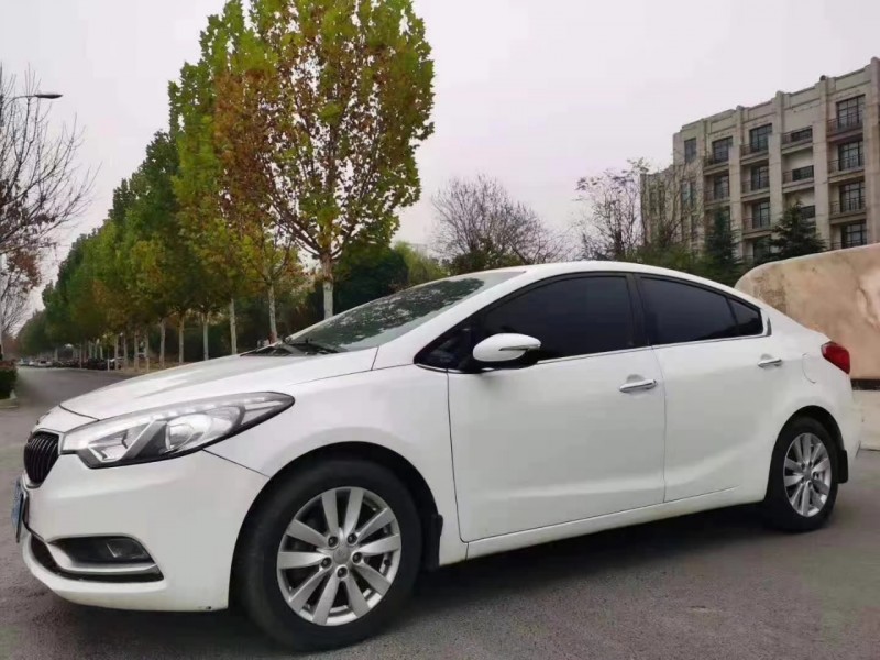 郑州13年起亚K32