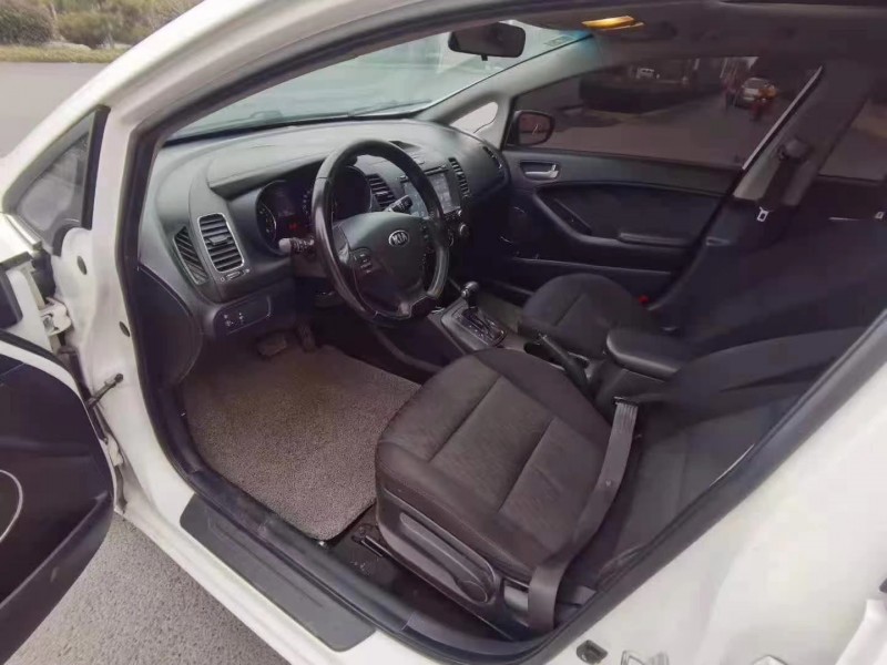 郑州13年起亚K37