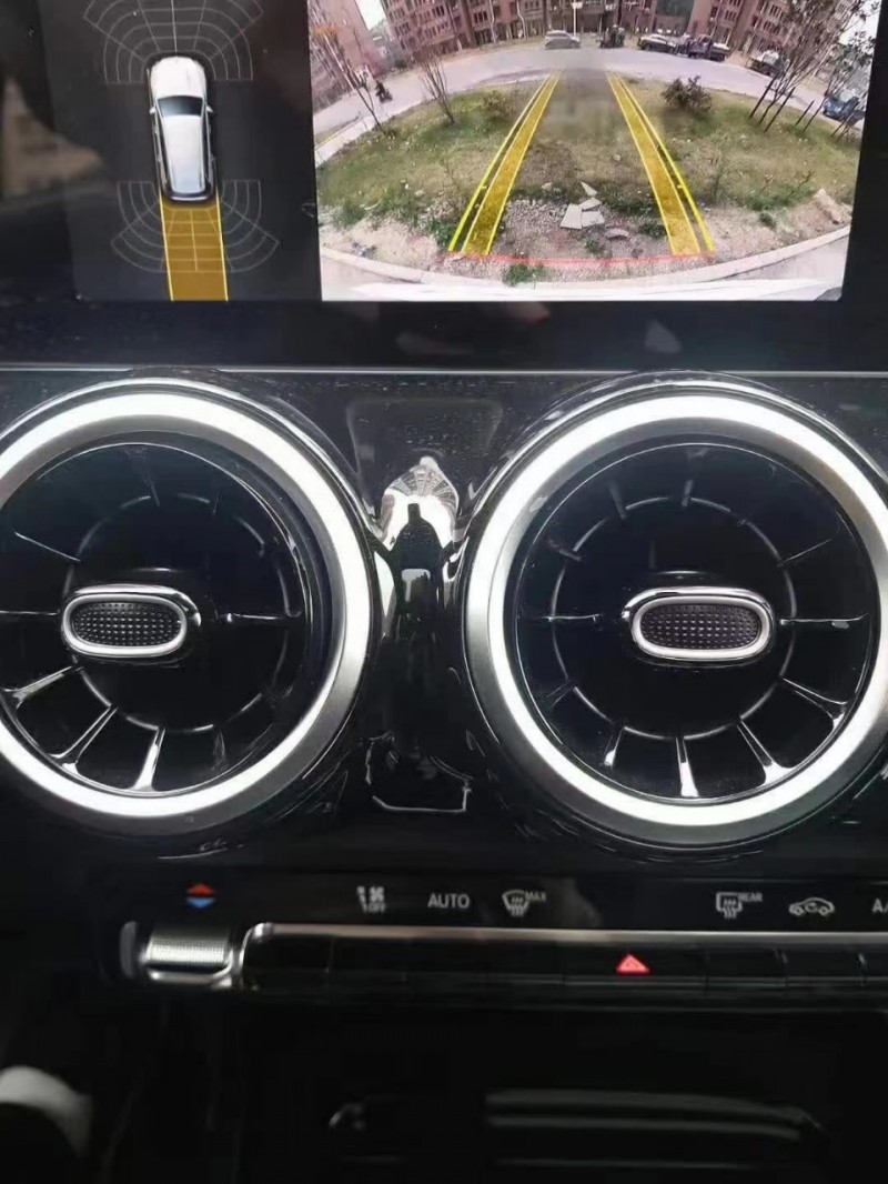 武汉20年奔驰GLB3