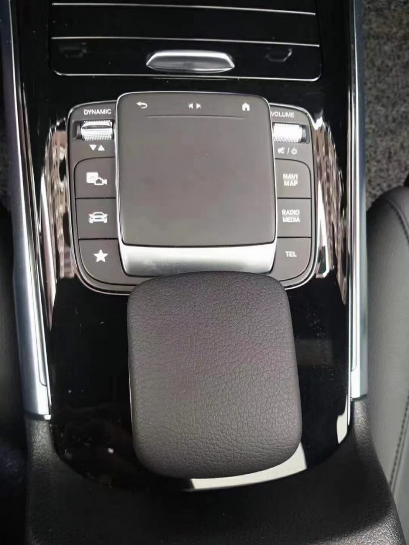 武汉20年奔驰GLB2