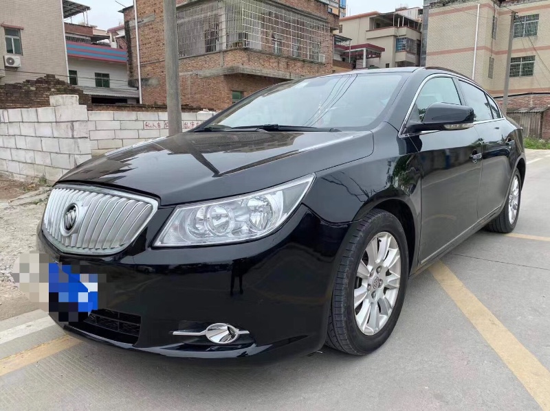 广州11年别克君越8