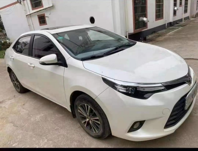 济南15年丰田雷凌2