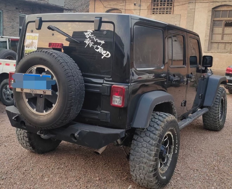太原13年Jeep牧馬人5