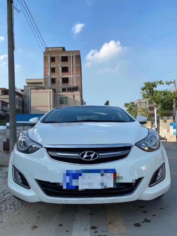 广州15年现代朗动9