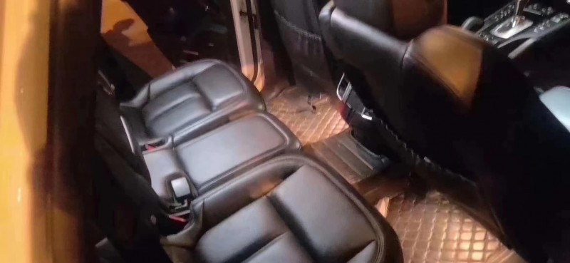 武汉17年保时捷卡宴5