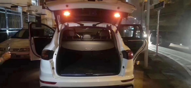 武汉17年保时捷卡宴7