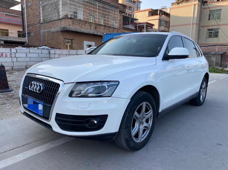 广州10年奥迪Q59