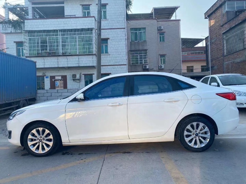 广州15年福特福睿斯6