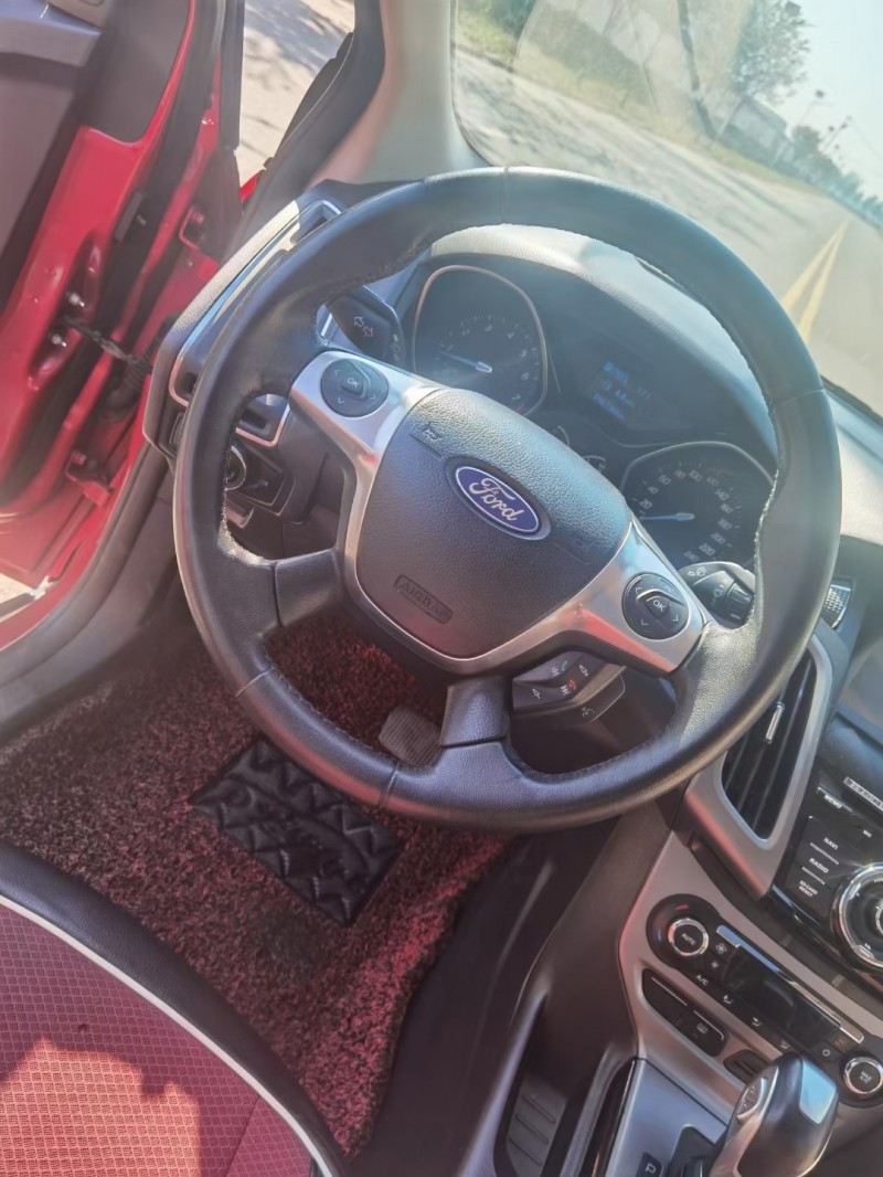 徐州13年福特福克斯8