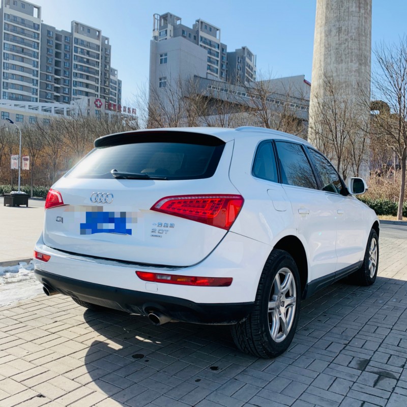 天津10年奧迪Q54
