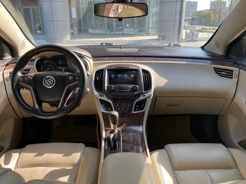 盐城15年别克君越3