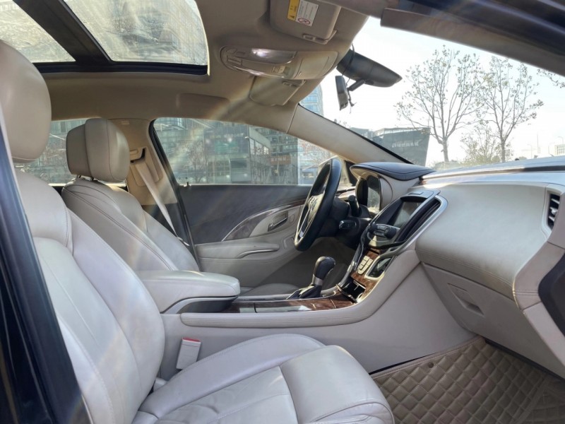 盐城15年别克君越8