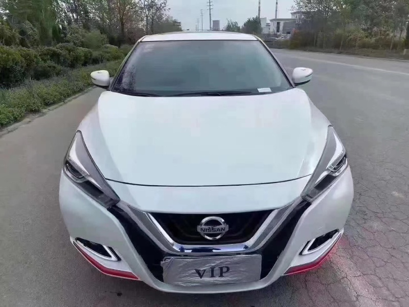 青岛16年日产天籁8