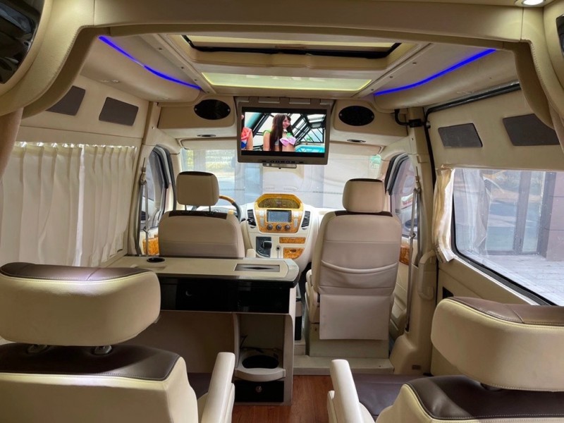 盐城17年大通V809