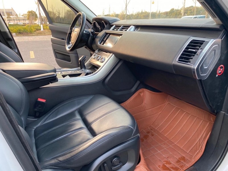 盐城17年路虎揽胜运动8