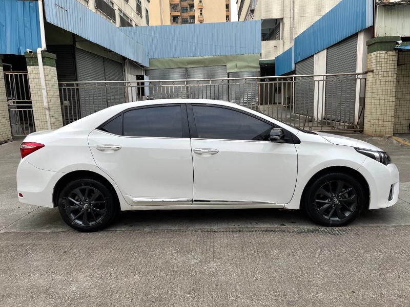 中山15年丰田卡罗拉5