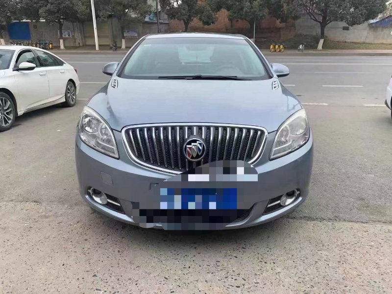 武汉14年别克英朗GT1