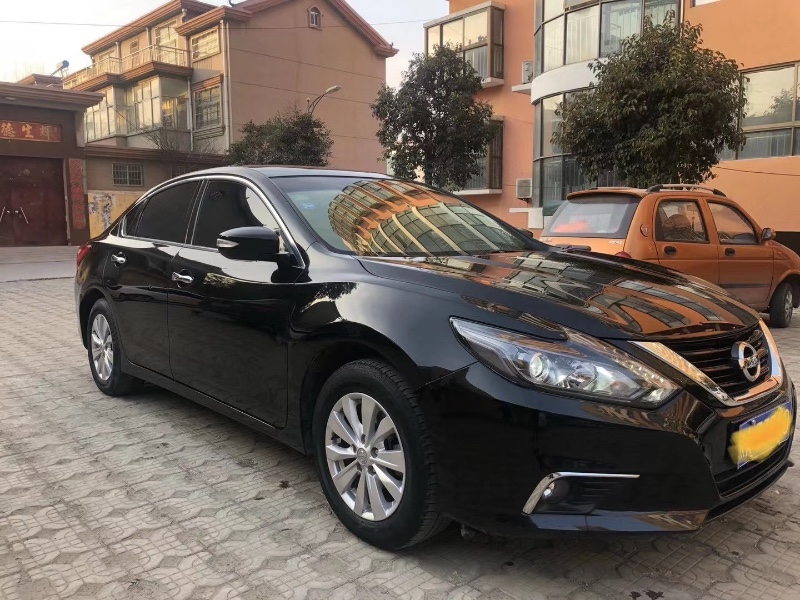 淄博17年日产天籁4